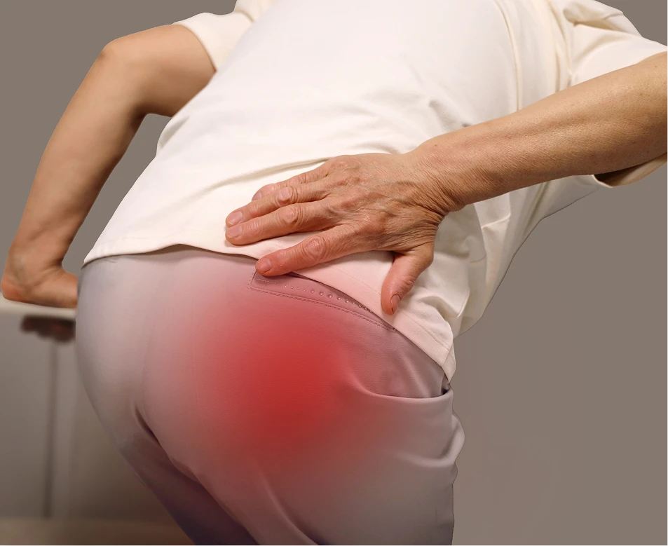 What Are the Symptoms of Labral Tear of the Hip?